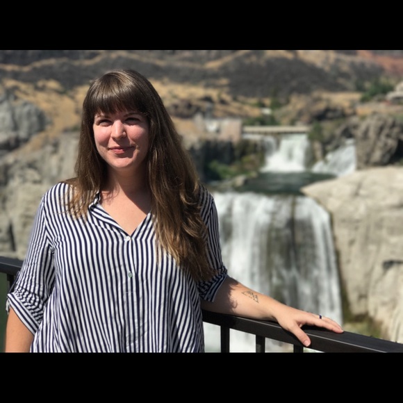 Meet your Posher, Sarah - Picture 4 of 8